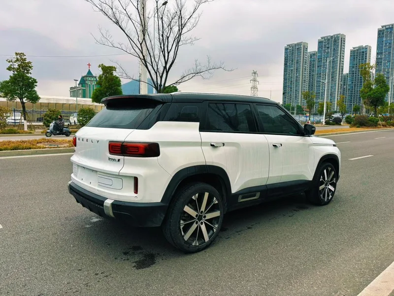 Geely ICON 2023 1.5TD protagonist version exterior photo 7