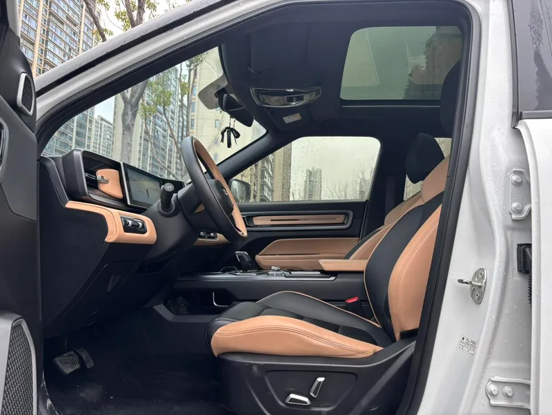 Geely ICON 2023 1.5TD protagonist version exterior photo 8