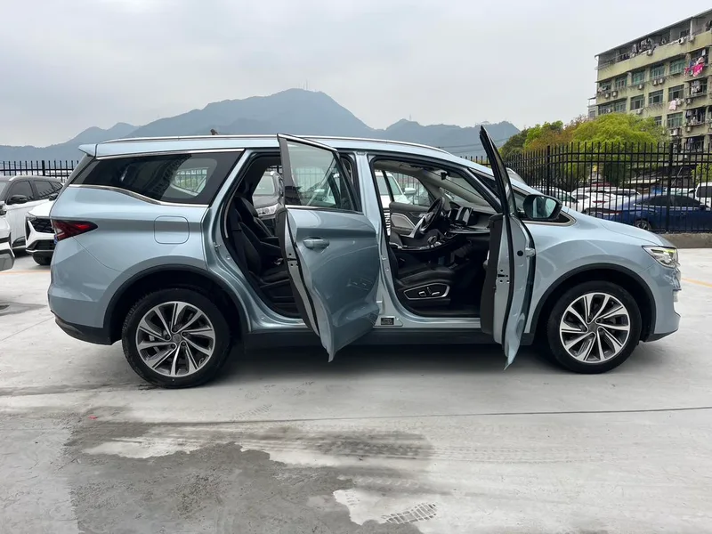 Geely Jiaji 2019 1.5TD DCT Premium Class interior photo 12