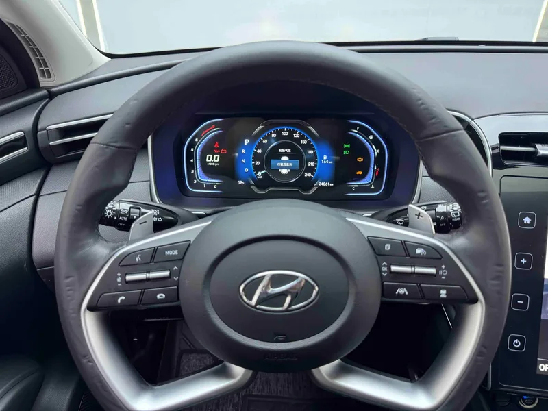 Hyundai Tucson 2023 Tucson L 1.5T DLX Двухприводная люксовая версия экстерьер фото 9