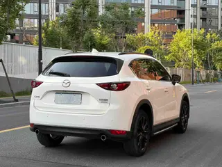 Mazda CX-5 2021 2.5L Automatic two-wheel drive black knight type interior photo 10