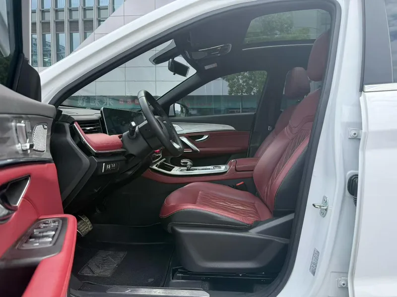 Jetour X70 PLUS 2024 Champion Edition 1.5T DCT Champion MAX 5 seat exterior photo 4