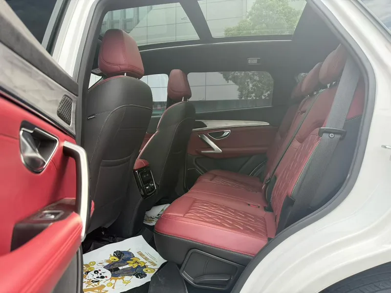 Jetour X70 PLUS 2024 Champion Edition 1.5T DCT Champion MAX 5 seat interior photo 6