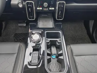 Haval Big Dog 2022 1.5T Two-wheel drive Border Pastoral Edition interior photo 6 Haval Big Dog 2022 1.5T Two-wheel drive Border Pastoral Edition interior photo 6