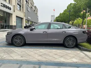 Volkswagen Passat 2025 Pro 380TSI Long Zun Edition exterior photo 3 Volkswagen Passat 2025 Pro 380TSI Long Zun Edition exterior photo 3