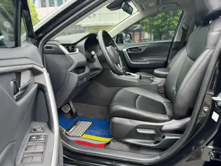Toyota RAV4 2023 2.0L CVT Two-wheel drive urban version exterior photo 8 Toyota RAV4 2023 2.0L CVT Two-wheel drive urban version exterior photo 8