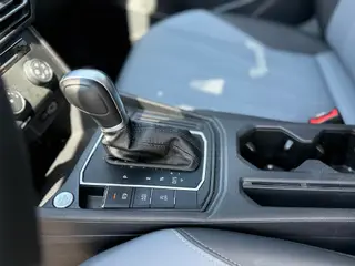Volkswagen Lavida 2023 1.5L Автоматическая полная версия интерьер фото 16 Volkswagen Lavida 2023 1.5L Автоматическая полная версия интерьер фото 16