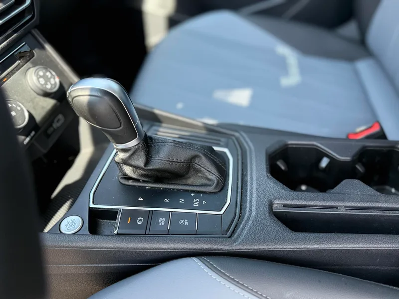 Volkswagen Lavida 2023 1.5L Автоматическая полная версия интерьер фото 16 Volkswagen Lavida 2023 1.5L Автоматическая полная версия интерьер фото 16