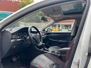 Volkswagen Bora 2021 1.5L Automatic 30 Anniversary Edition interior photo 9 Volkswagen Bora 2021 1.5L Automatic 30 Anniversary Edition interior photo 9