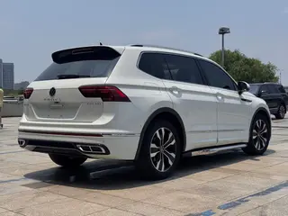 Volkswagen Tiguan L 2022 330TSI Automatic two-wheel drive R-Line Enjoy more version exterior photo 5 Volkswagen Tiguan L 2022 330TSI Automatic two-wheel drive R-Line Enjoy more version exterior photo 5