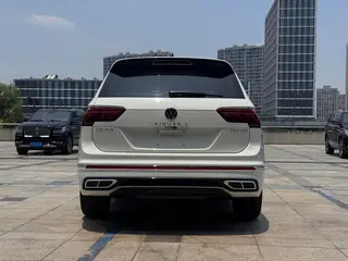 Volkswagen Tiguan L 2022 330TSI Automatic two-wheel drive R-Line Enjoy more version exterior photo 6 Volkswagen Tiguan L 2022 330TSI Automatic two-wheel drive R-Line Enjoy more version exterior photo 6