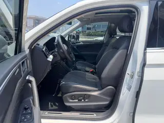 Volkswagen Tiguan L 2022 330TSI Automatic two-wheel drive R-Line Enjoy more version exterior photo 9 Volkswagen Tiguan L 2022 330TSI Automatic two-wheel drive R-Line Enjoy more version exterior photo 9