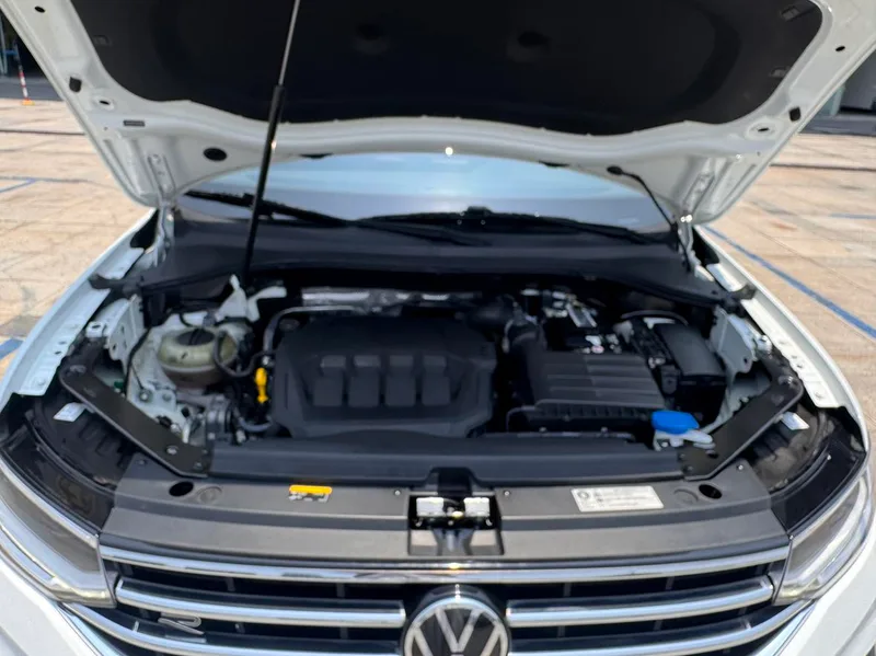 Volkswagen Tiguan L 2022 330TSI Automatic two-wheel drive R-Line Enjoy more version interior photo 20 Volkswagen Tiguan L 2022 330TSI Automatic two-wheel drive R-Line Enjoy more version interior photo 20