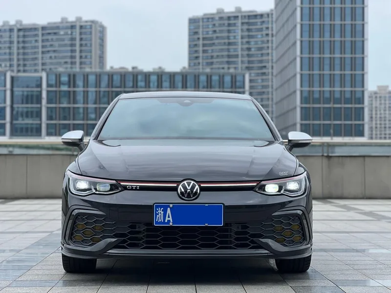 Volkswagen Golf GTI 2021 380TSI DSG GTI exterior photo 2 Volkswagen Golf GTI 2021 380TSI DSG GTI exterior photo 2
