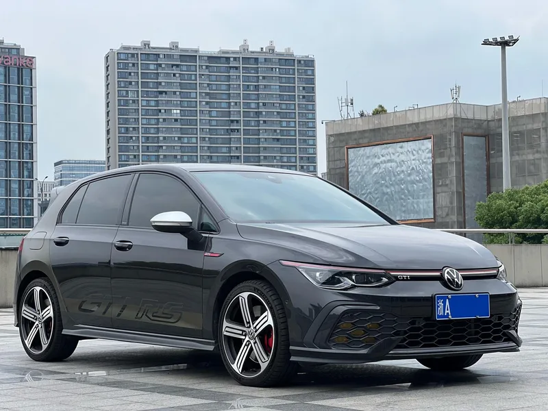 Volkswagen Golf GTI 2021 380TSI DSG GTI exterior photo 3 Volkswagen Golf GTI 2021 380TSI DSG GTI exterior photo 3