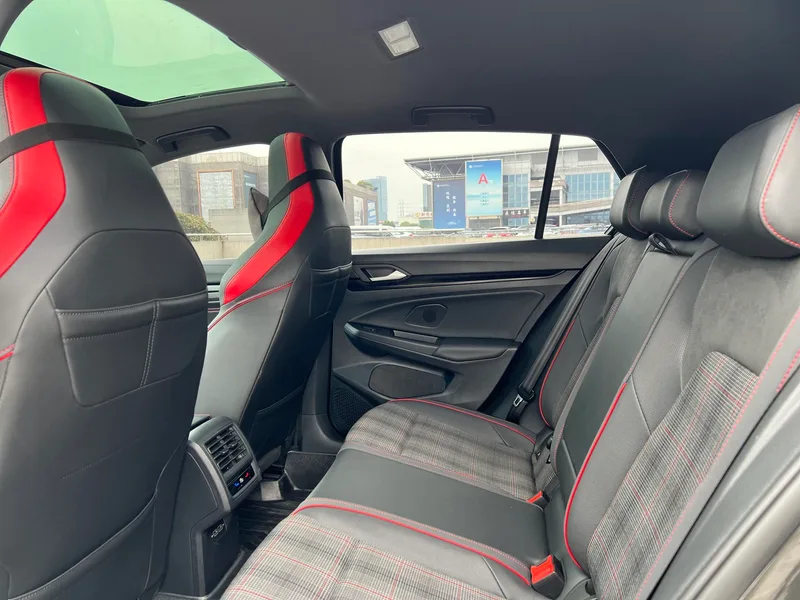 Volkswagen Golf GTI 2021 380TSI DSG GTI interior photo 11 Volkswagen Golf GTI 2021 380TSI DSG GTI interior photo 11