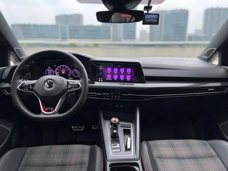 Volkswagen Golf GTI 2021 380TSI DSG GTI interior photo 15 Volkswagen Golf GTI 2021 380TSI DSG GTI interior photo 15