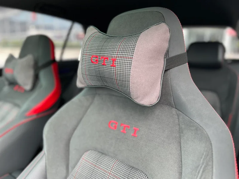 Volkswagen Golf GTI 2021 380TSI DSG GTI interior photo 16 Volkswagen Golf GTI 2021 380TSI DSG GTI interior photo 16