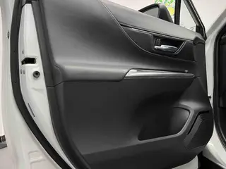 Toyota Harrier 2022 2.0L CVT Two-wheel drive luxury edition interior photo 17 Toyota Harrier 2022 2.0L CVT Two-wheel drive luxury edition interior photo 17