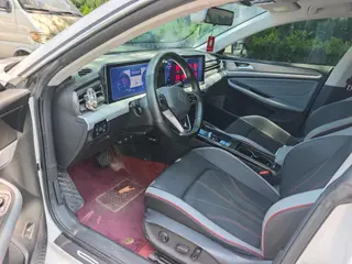 Volkswagen Lamando 2023 Lamando L 280TSI DSG Cool Spicy Edition interior photo 8 Volkswagen Lamando 2023 Lamando L 280TSI DSG Cool Spicy Edition interior photo 8