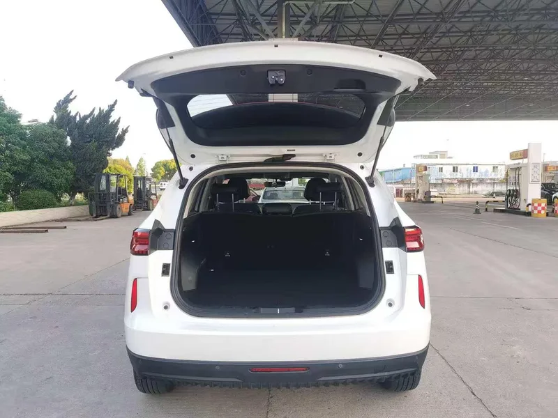 Haval H6 2022 Tercera generación 1.5T Tracción automática a dos ruedas Pro interior foto 6 Haval H6 2022 Tercera generación 1.5T Tracción automática a dos ruedas Pro interior foto 6