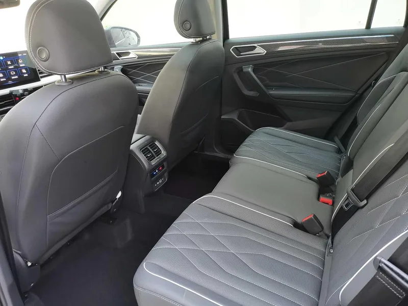 Volkswagen Tiguan L 2022 330TSI Transmission automatique à deux roues motrices R-Line Version de plus en plus extérieur photo 9 Volkswagen Tiguan L 2022 330TSI Transmission automatique à deux roues motrices R-Line Version de plus en plus extérieur photo 9