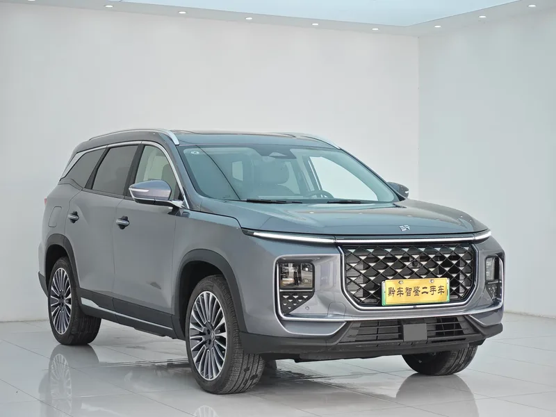 Jetour Shanhai L9 2024 1.5TD Max exterior photo 3