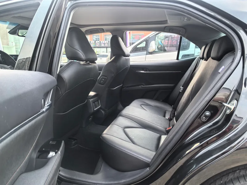 Toyota Camry 2021 2.5G Luxury Edition interior photo 7 Toyota Camry 2021 2.5G Luxury Edition interior photo 7