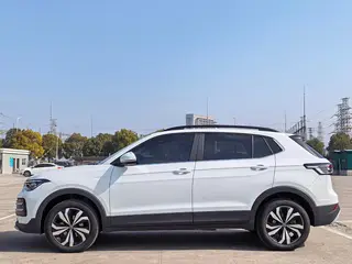 Volkswagen Tharu 2025 New talent 300TSI Sharp Edition exterior photo 3 Volkswagen Tharu 2025 New talent 300TSI Sharp Edition exterior photo 3