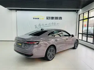 Volkswagen Passat 2025 Pro 380TSI Long Zun Edition interior photo 16 Volkswagen Passat 2025 Pro 380TSI Long Zun Edition interior photo 16