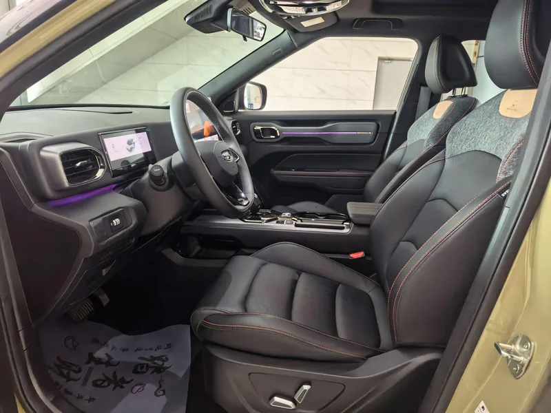 Geely Cowboy 2025 1.5TD Fun Wild Edition exterior photo 5 Geely Cowboy 2025 1.5TD Fun Wild Edition exterior photo 5