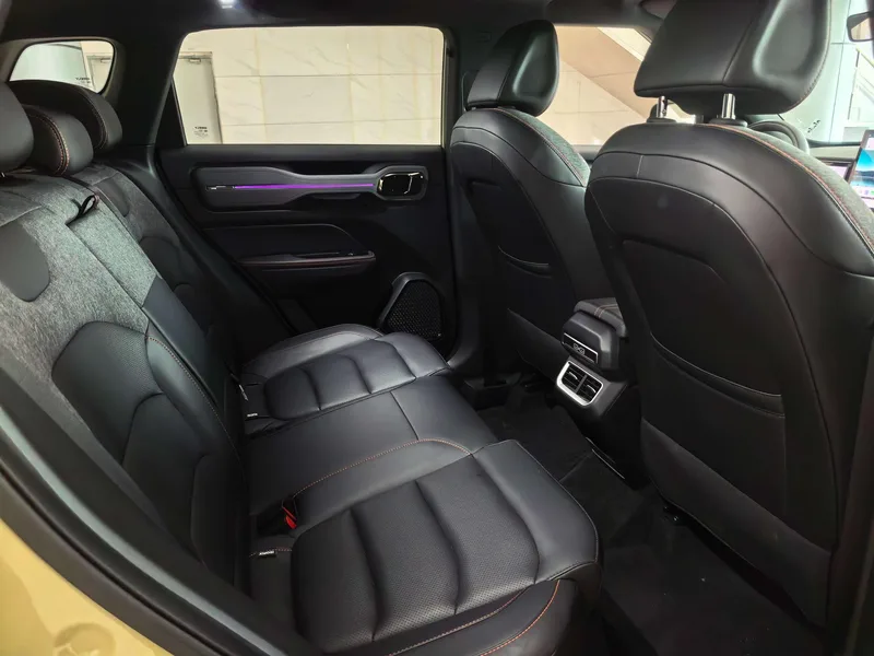 Geely Cowboy 2025 1.5TD Fun Wild Edition interior photo 20 Geely Cowboy 2025 1.5TD Fun Wild Edition interior photo 20