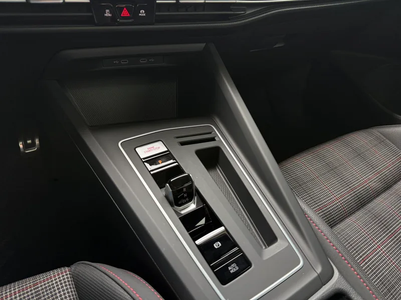 Volkswagen Golf GTI 2021 380TSI DSG GTI interior photo 7 Volkswagen Golf GTI 2021 380TSI DSG GTI interior photo 7