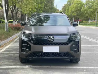 Volkswagen Teramont 2025 Teramont Pro 450TSI Four-wheel drive peak version exterior photo 3 Volkswagen Teramont 2025 Teramont Pro 450TSI Four-wheel drive peak version exterior photo 3