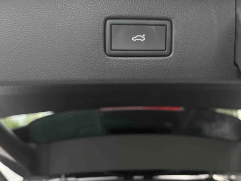Volkswagen Teramont 2025 Teramont Pro 450TSI Four-wheel drive peak version interior photo 11 Volkswagen Teramont 2025 Teramont Pro 450TSI Four-wheel drive peak version interior photo 11