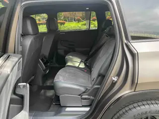 Volkswagen Teramont 2025 Teramont Pro 450TSI Four-wheel drive peak version interior photo 14 Volkswagen Teramont 2025 Teramont Pro 450TSI Four-wheel drive peak version interior photo 14
