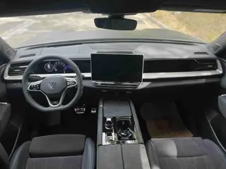 Volkswagen Teramont 2025 Teramont Pro 450TSI Four-wheel drive peak version interior photo 15 Volkswagen Teramont 2025 Teramont Pro 450TSI Four-wheel drive peak version interior photo 15