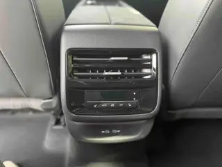 Volkswagen Teramont 2025 Teramont Pro 450TSI Four-wheel drive peak version interior photo 17 Volkswagen Teramont 2025 Teramont Pro 450TSI Four-wheel drive peak version interior photo 17