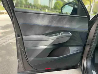 Volkswagen Teramont 2025 Teramont Pro 450TSI Four-wheel drive peak version interior photo 18 Volkswagen Teramont 2025 Teramont Pro 450TSI Four-wheel drive peak version interior photo 18