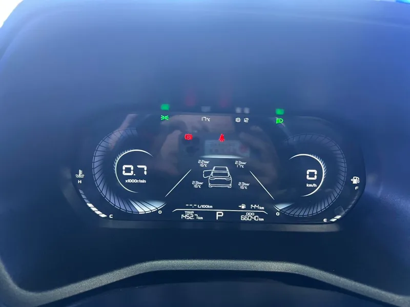 Geely Emgrand 2022 4th Gen 1.5L CVT Flagship exterior photo 7 Geely Emgrand 2022 4th Gen 1.5L CVT Flagship exterior photo 7