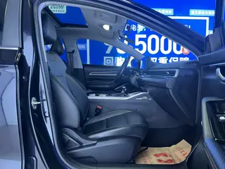 Geely Emgrand 2022 4th Gen 1.5L CVT Flagship interior photo 13 Geely Emgrand 2022 4th Gen 1.5L CVT Flagship interior photo 13