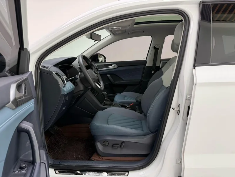 Volkswagen Tharu 2023 300TSI Two-wheel drive full moon version interior photo 12 Volkswagen Tharu 2023 300TSI Two-wheel drive full moon version interior photo 12