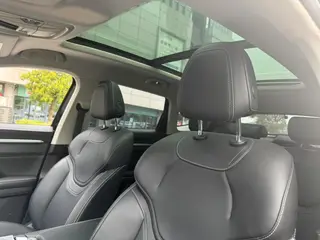 Haval H6 2024 1.5T Tracción automática a dos ruedas Max Edición interior foto 9 Haval H6 2024 1.5T Tracción automática a dos ruedas Max Edición interior foto 9