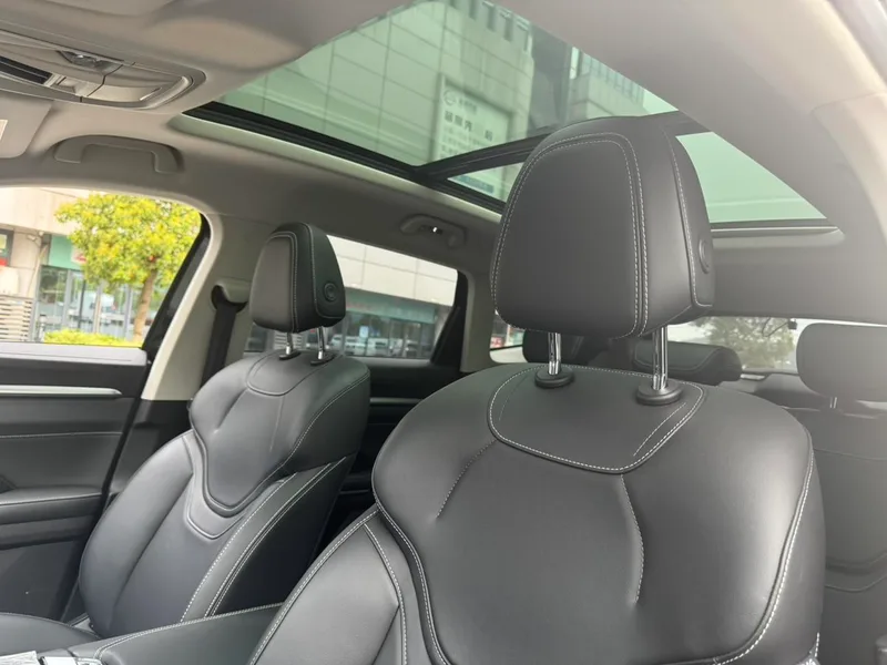 Haval H6 2024 1.5T Tracción automática a dos ruedas Max Edición interior foto 9 Haval H6 2024 1.5T Tracción automática a dos ruedas Max Edición interior foto 9
