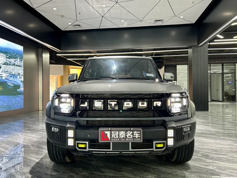Jetour Shanhai Jietu Traveler C- DM 2024 1.5TD DHT 208km Версия Yamano с двумя движками экстерьер фото 2
