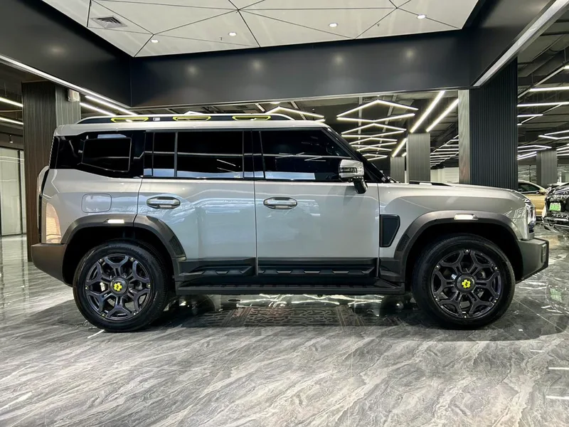 Jetour Shanhai Jietu Traveler C- DM 2024 1.5TD DHT 208km Версия Yamano с двумя движками экстерьер фото 4