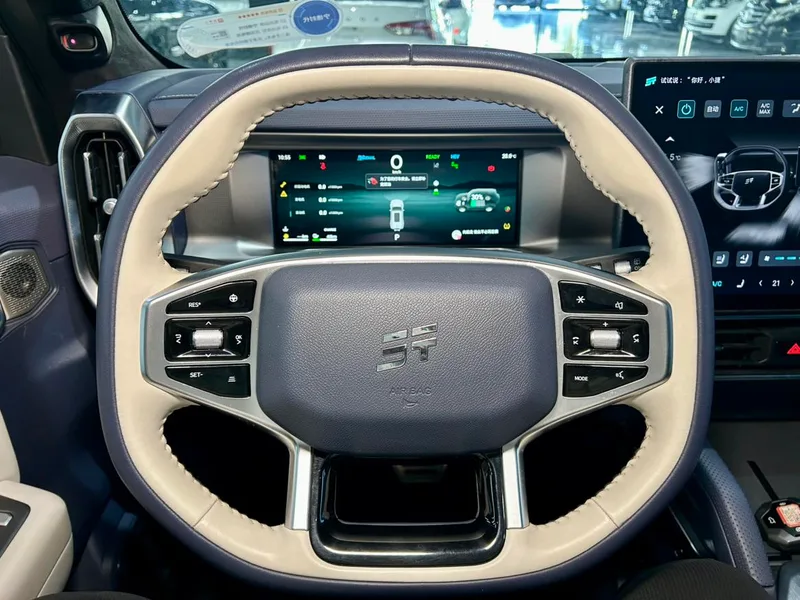 Jetour Shanhai Jietu Traveler C- DM 2024 1.5TD DHT 208km Версия Yamano с двумя движками интерьер фото 11