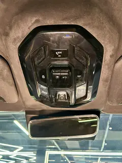 Jetour Shanhai Jietu Traveler C- DM 2024 1.5TD DHT 208km Версия Yamano с двумя движками интерьер фото 20