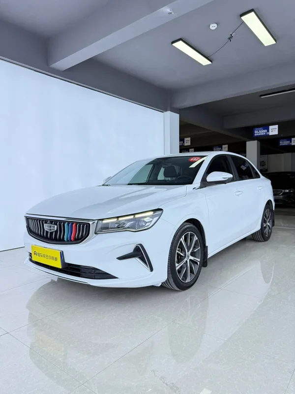 Geely Emgrand 2022 4th Gen 1.5L CVT Flagship exterior photo 1 Geely Emgrand 2022 4th Gen 1.5L CVT Flagship exterior photo 1