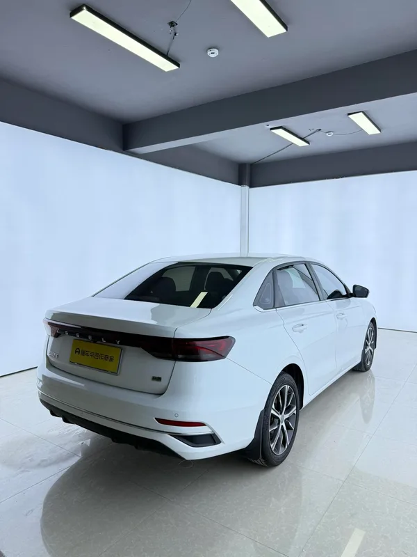 Geely Emgrand 2022 4th Gen 1.5L CVT Flagship interior photo 7 Geely Emgrand 2022 4th Gen 1.5L CVT Flagship interior photo 7